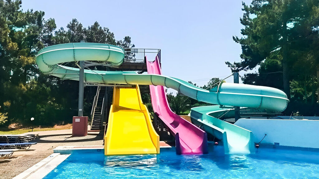 Dessole Dolphin Bay Resort