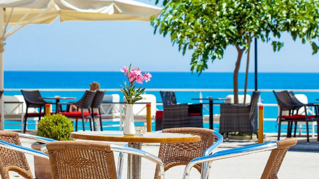 Dolphin Beach