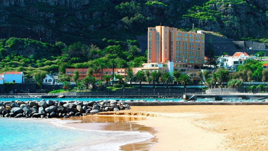 Dom Pedro Baia