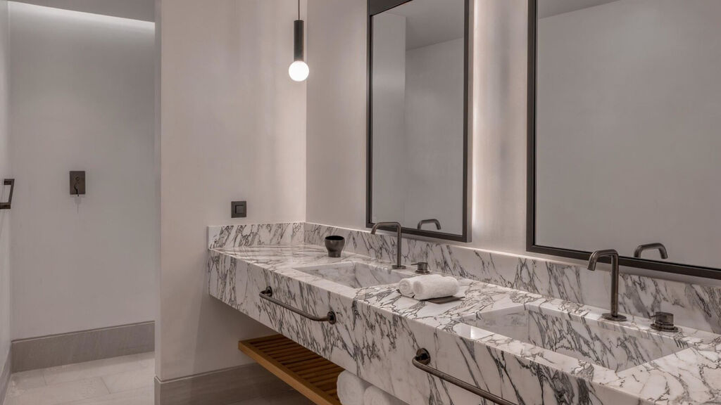 Domes Novos Santorini, Autograph Collection