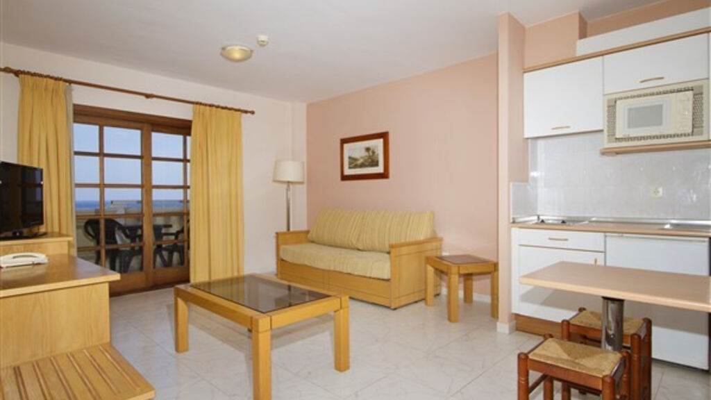 Dorado Suites