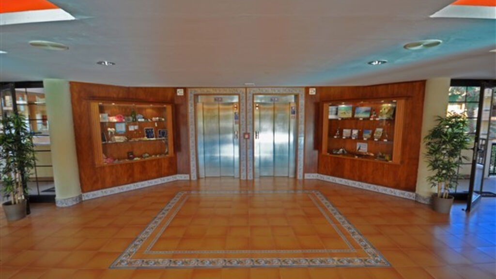 Dorado Suites