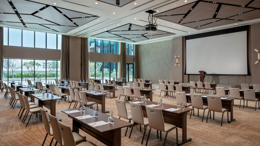 Doubletree By Hilton Dubai M Square Hotel & Residences