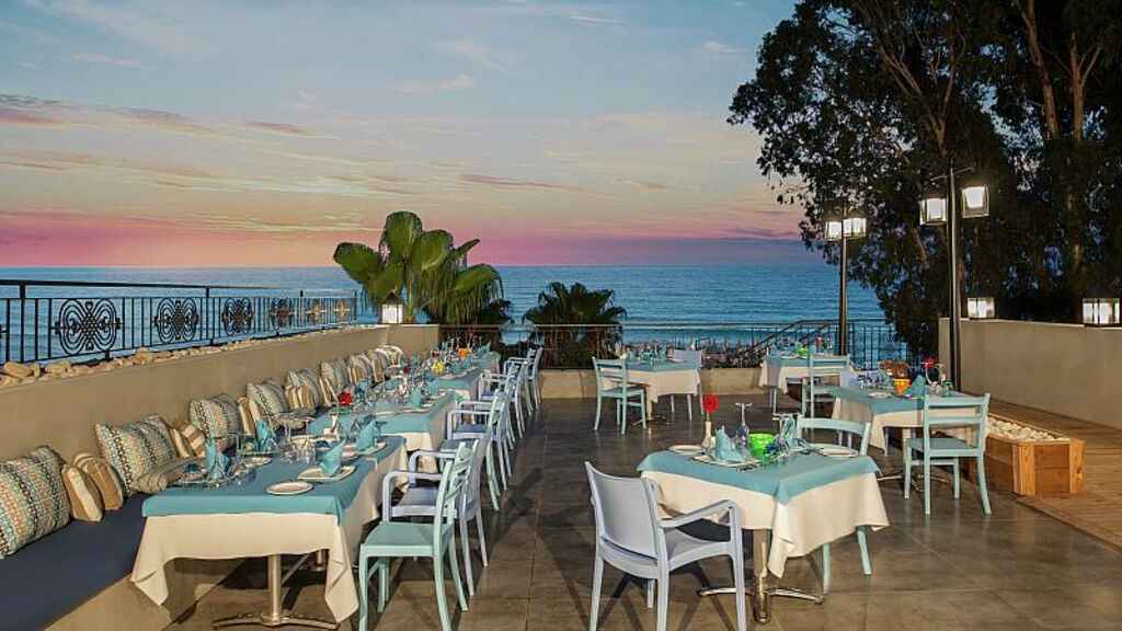 DoubleTree by Hilton Antalya Kemer