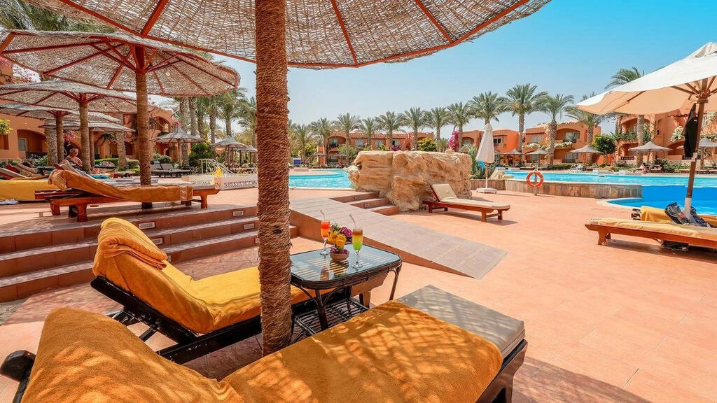 Dream Lagoon & Aquapark Resort