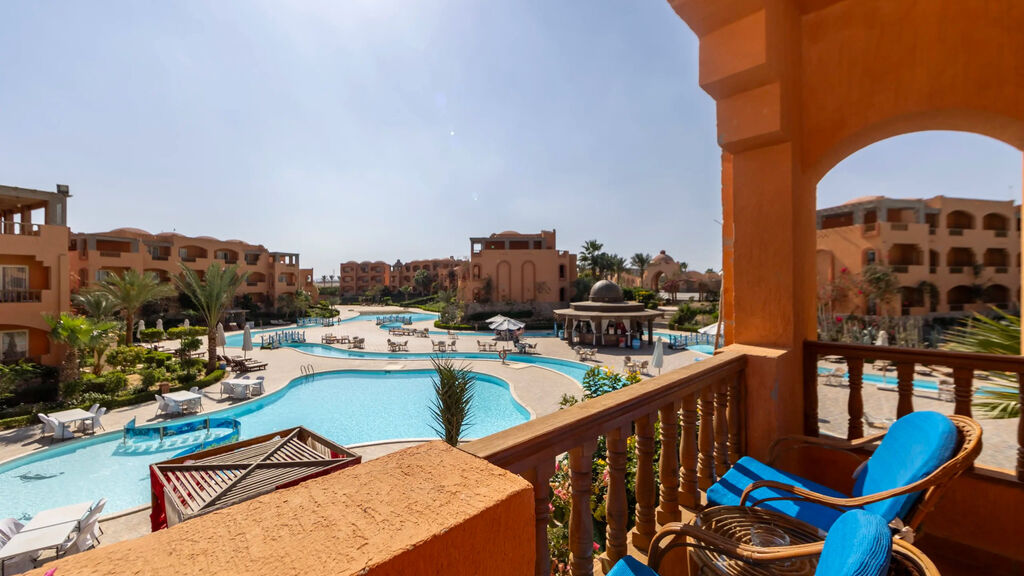 Dream Lagoon & Aquapark Resort