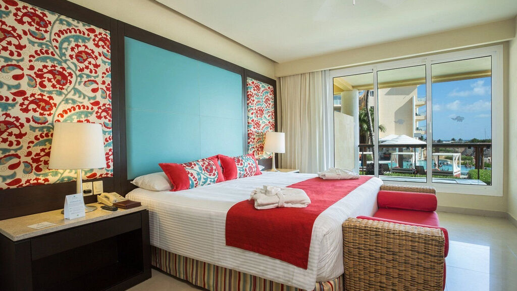 Dreams Jade Resort & Spa