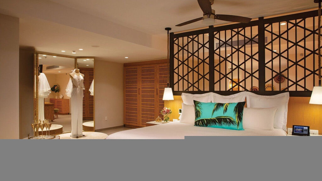 Dreams Natura Resort & Spa