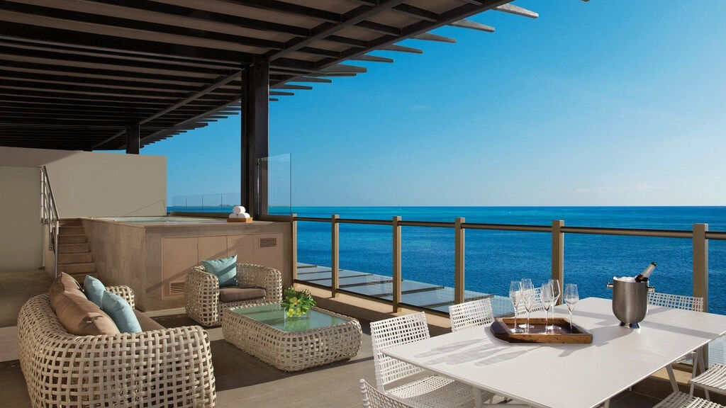 Dreams Natura Resort & Spa