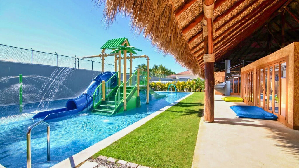 Dreams Onyx Resort