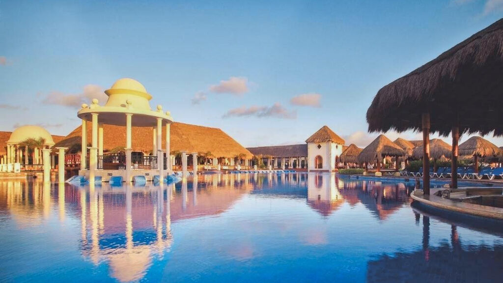 Dreams Sapphire Resort & Spa