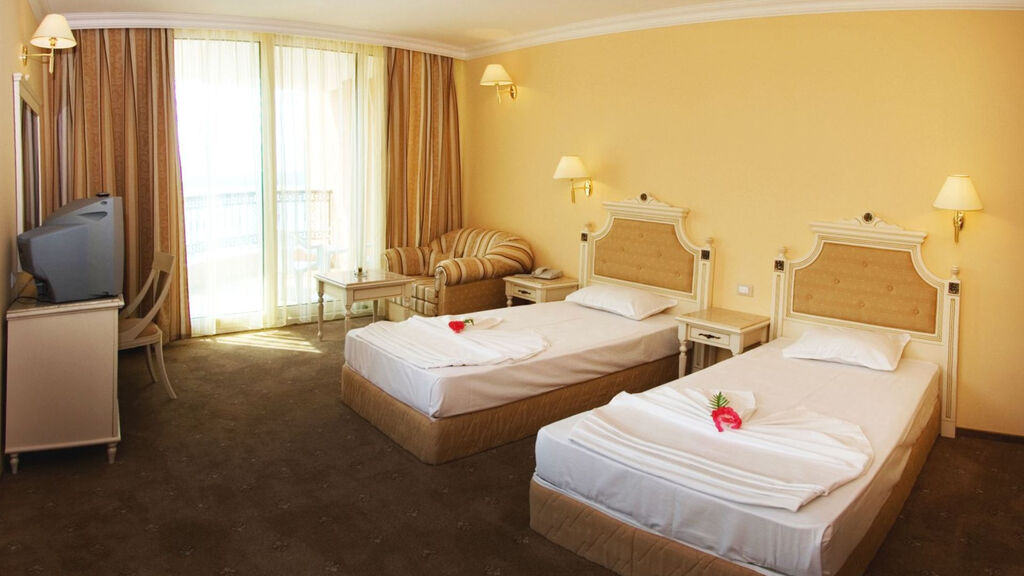 Duni Royal Marina Beach