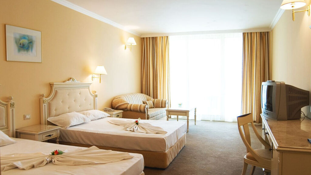 Duni Royal Marina Beach