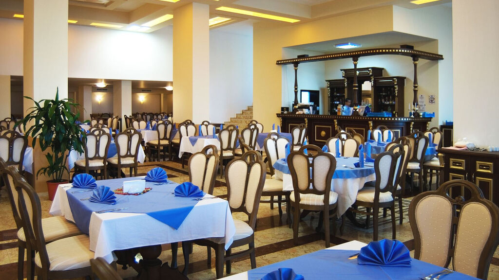 Duni Royal Marina Beach