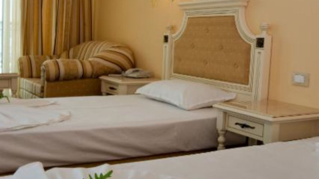 Duni Royal Marina Beach