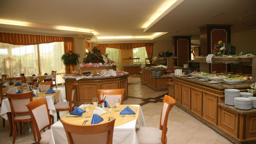 Duni Royal Marina Palace