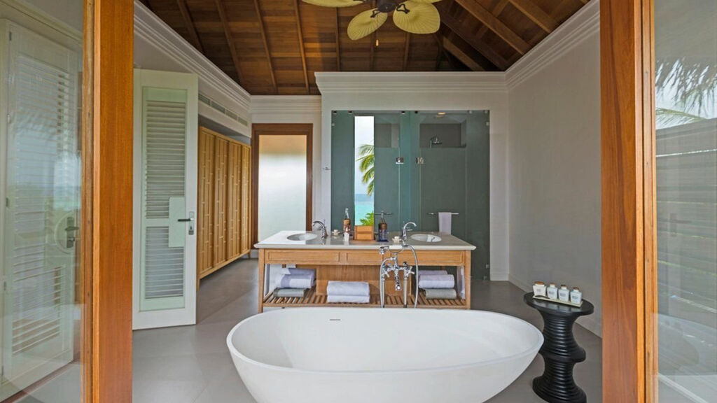 Dusit Thani Maldives