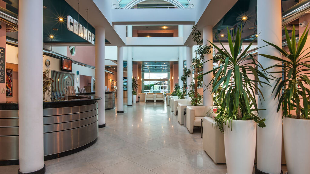 Effect Grand Victoria