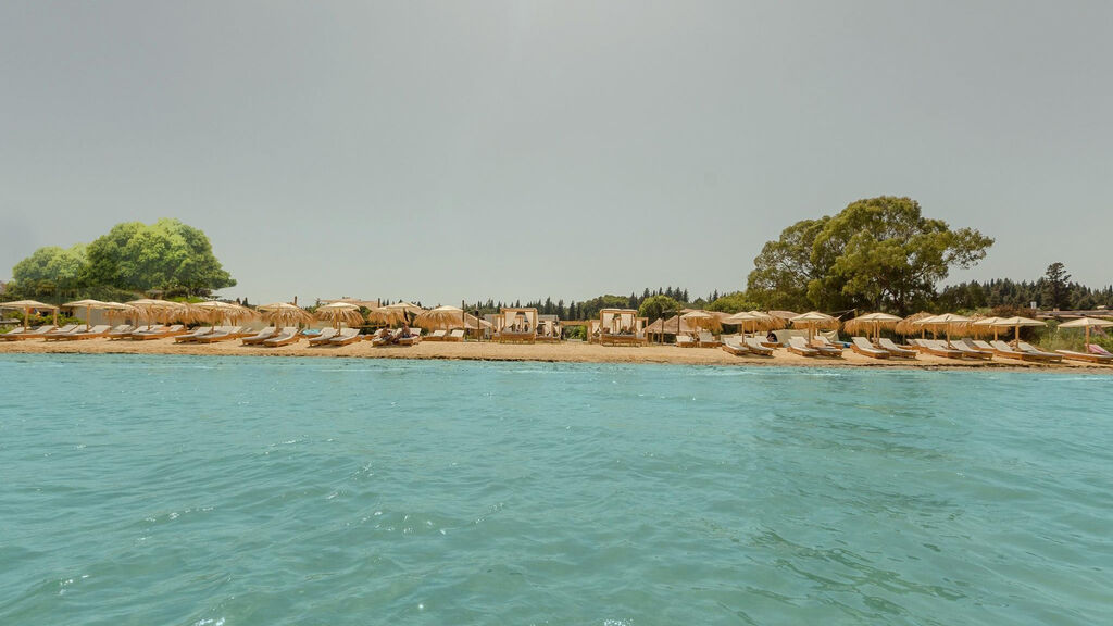 Ekati Mare Boutique Resort