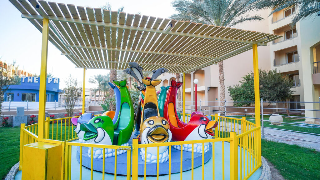 El Karma Aqua Beach Resort