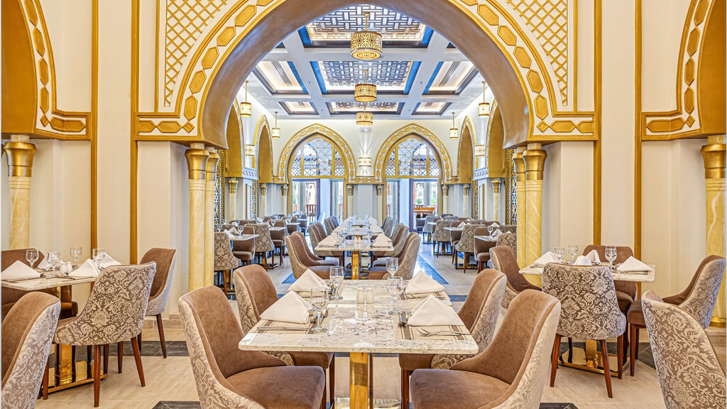 El Kasr Sahl Hasheesh