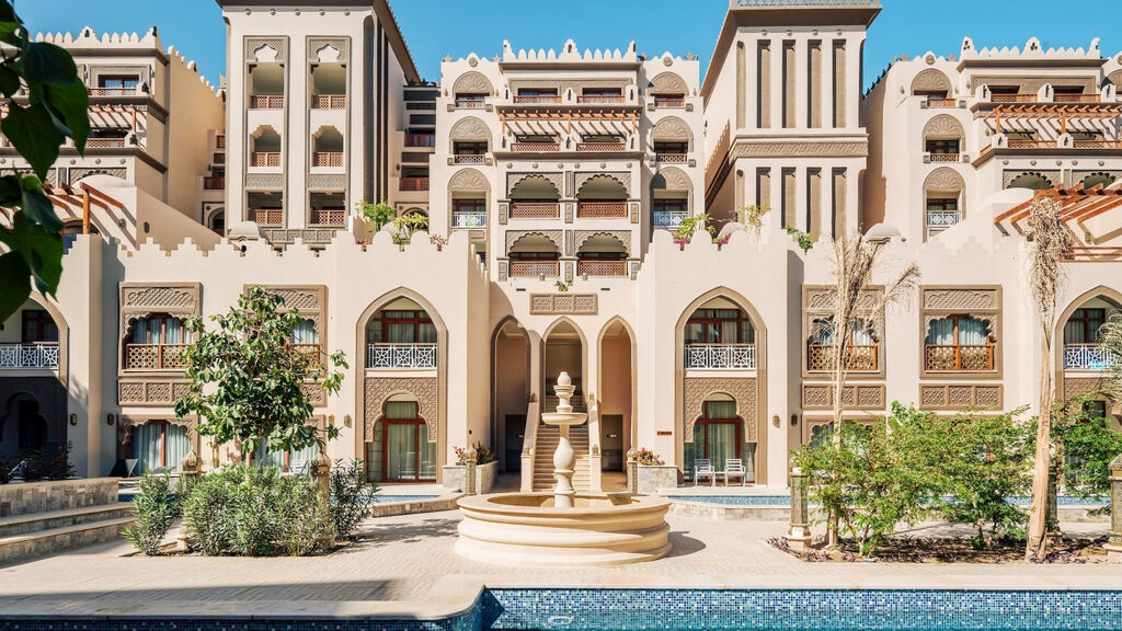 El Kasr Sahl Hasheesh