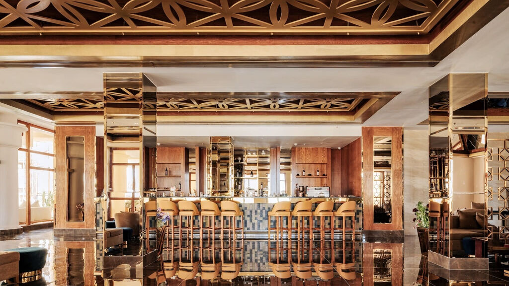 El Kasr Sahl Hasheesh