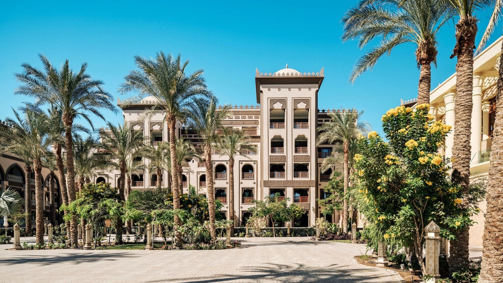 El Kasr Sahl Hasheesh