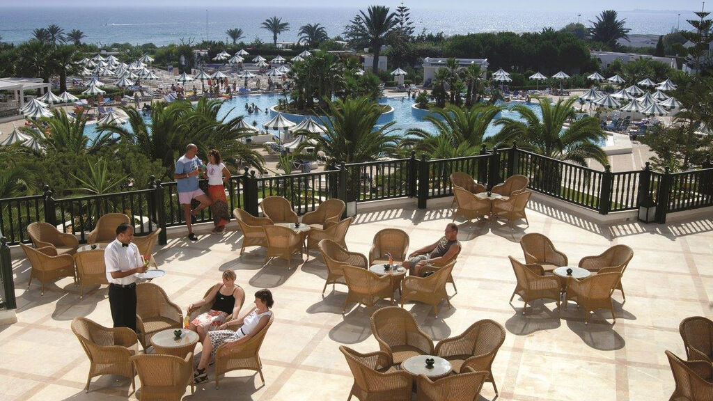Riu El Mansour