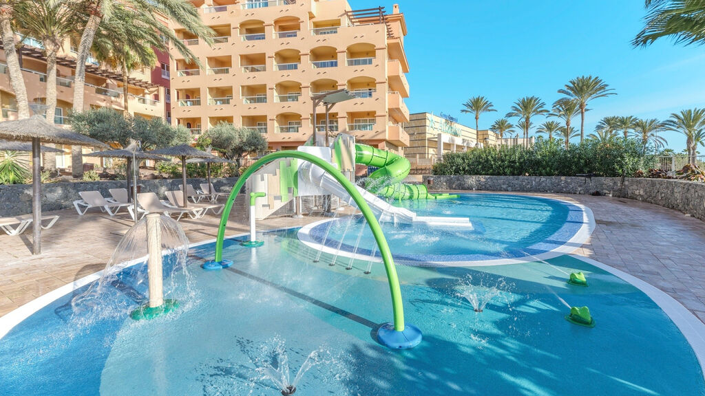 Elba Sara Beach & Golf Resort