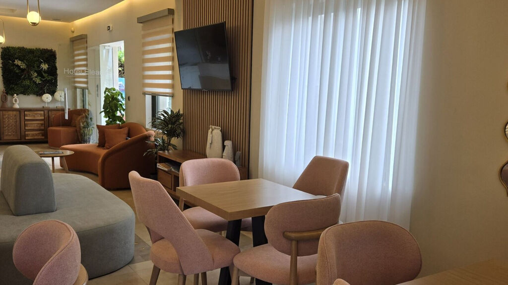Boutique Hotel Eleana