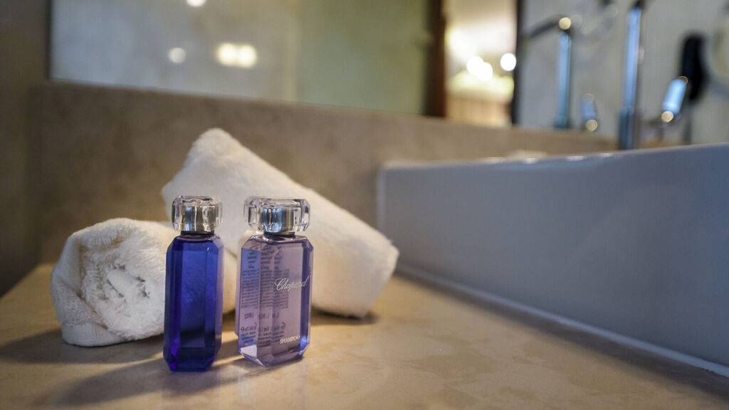 Elegance Luxury Executive Suites