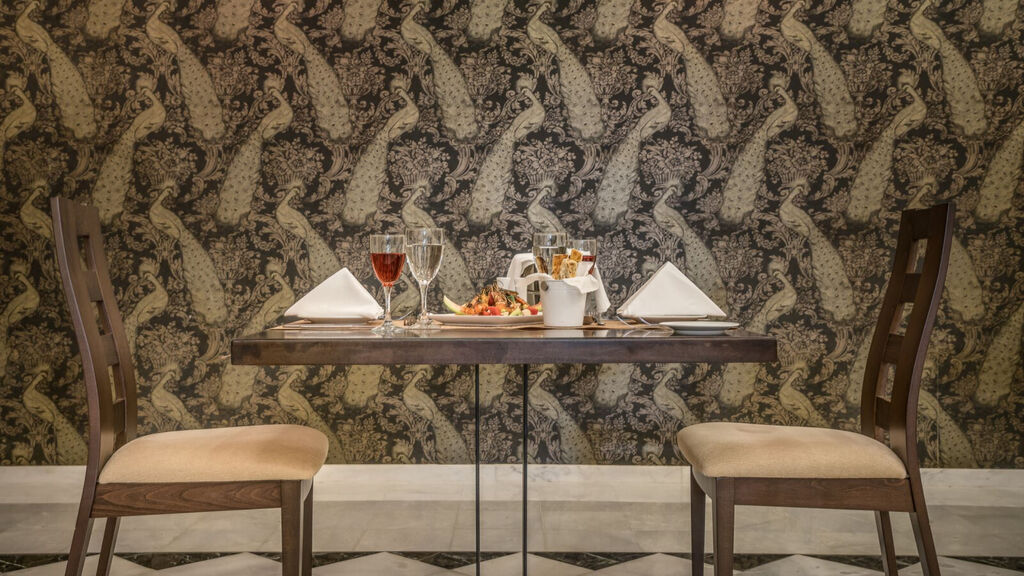 Elegance Luxury Executive Suites