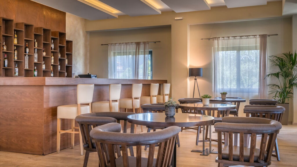 Elegance Luxury Executive Suites