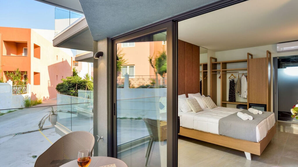 Elia Agia Marina Beach Hotel