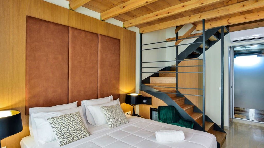 Elia Agia Marina Beach Hotel