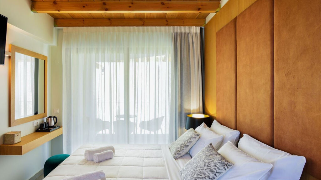 Elia Agia Marina Beach Hotel