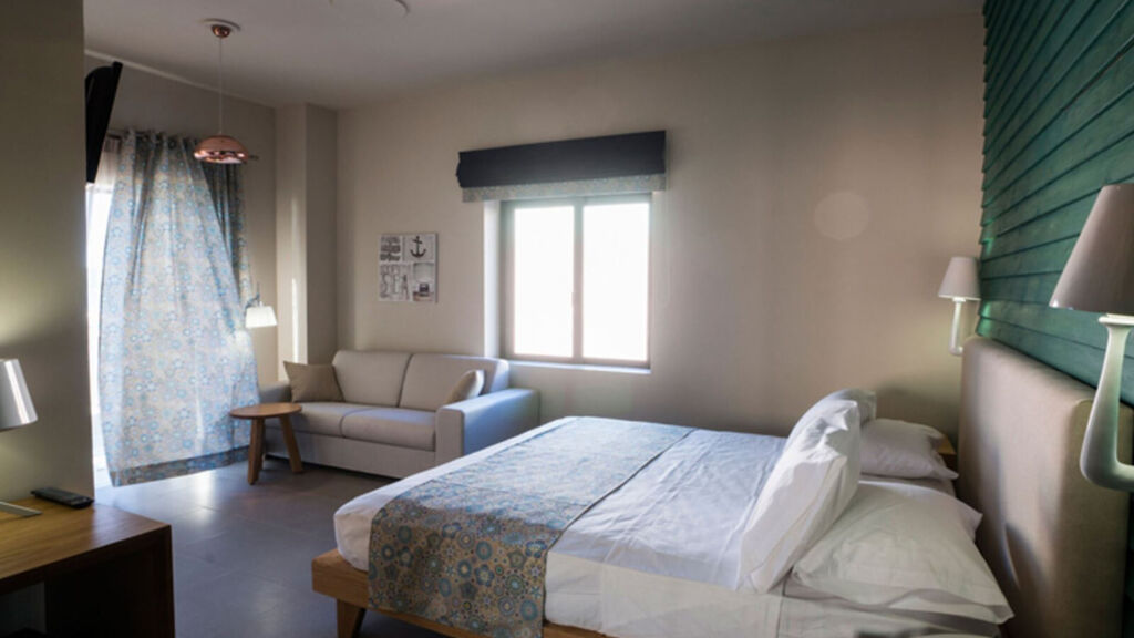 Elia Agia Marina Beach Hotel