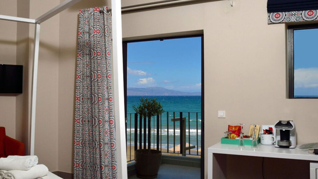 Elia Agia Marina Beach Hotel