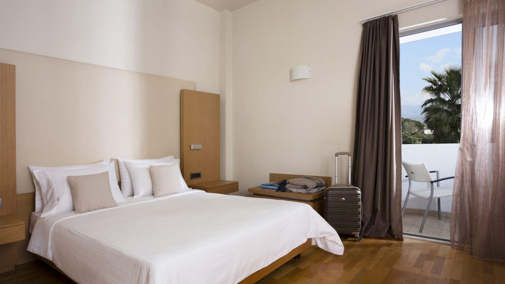 Elite City Resort