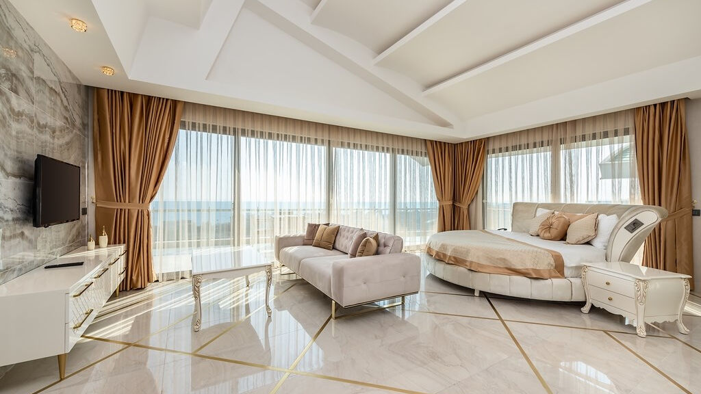 Elite Luxury Suite And Spa