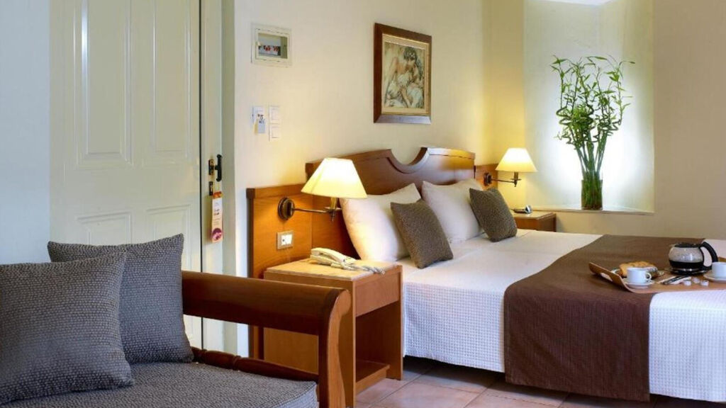 Elotis Suites Ag. Marina