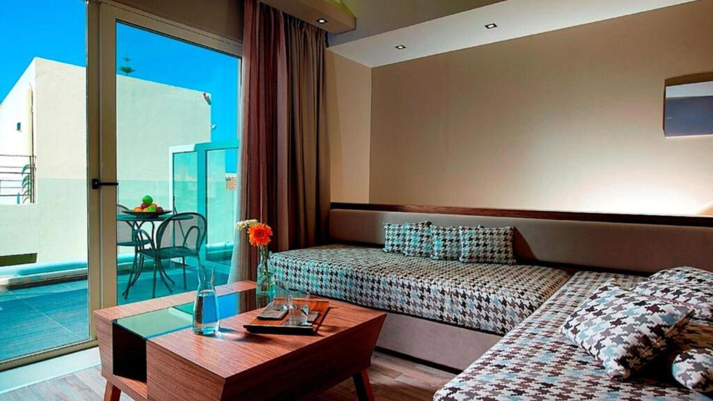 Elotis Suites Ag. Marina