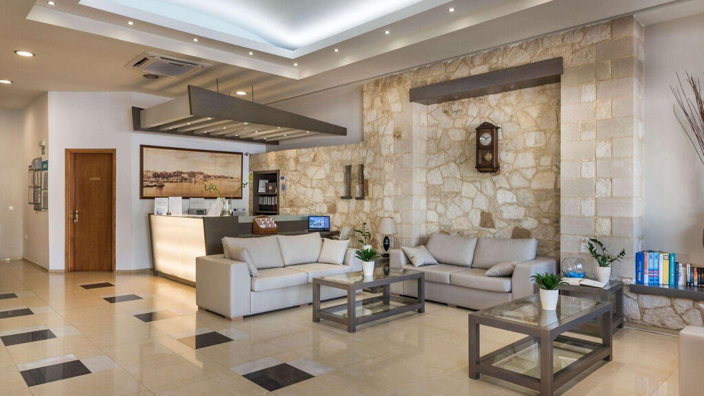 Elotis Suites Ag. Marina