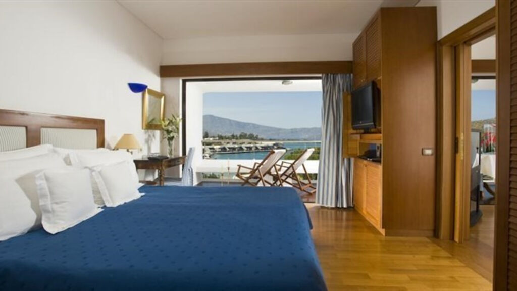 Elounda Beach Resort & Villas