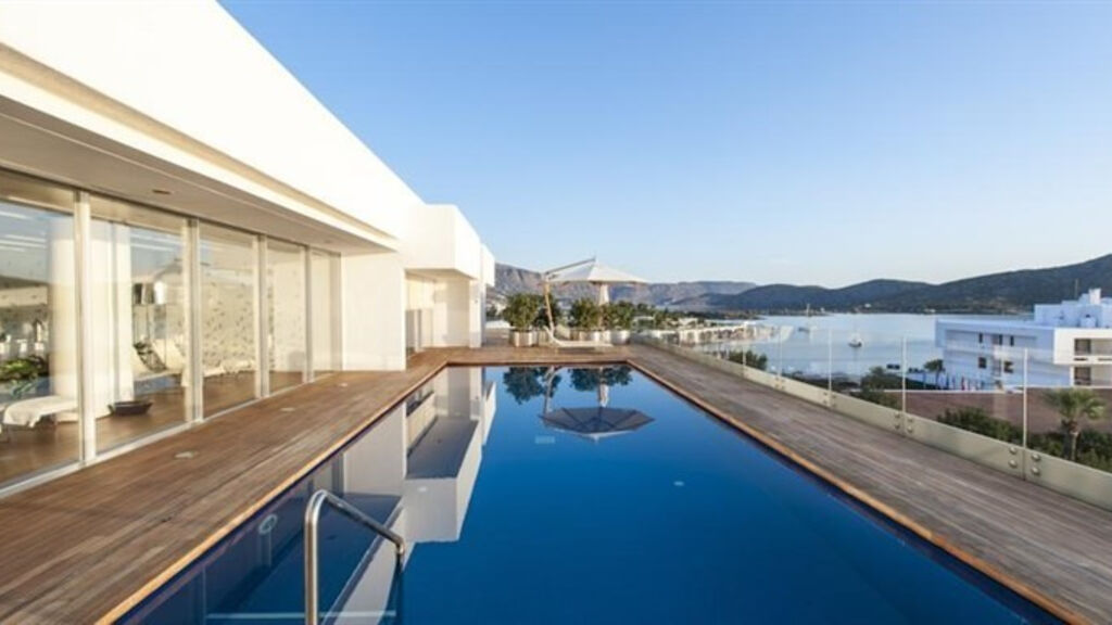 Elounda Beach Resort & Villas