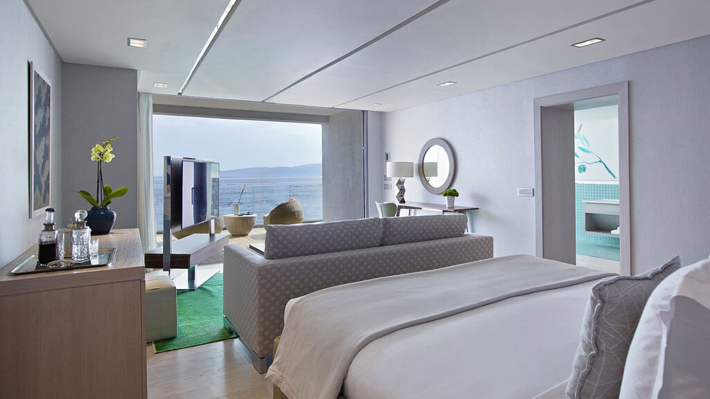 Elounda Beach Hotel & Villas