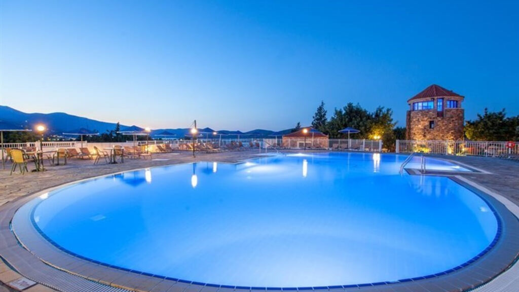 Elounda Breeze Resort