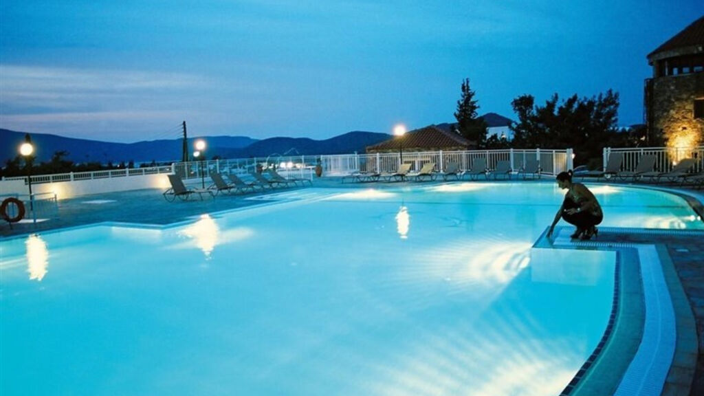 Elounda Breeze Resort