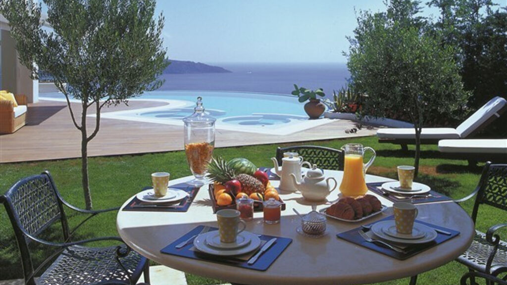 Elounda Gulf Villas & Suites